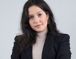 Lara Mendonça
