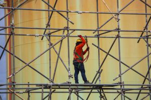 Portaria MTE nº 836/2026: o que muda na NR 18 para proteção contra quedas e andaimes multidirecionais na construção civil